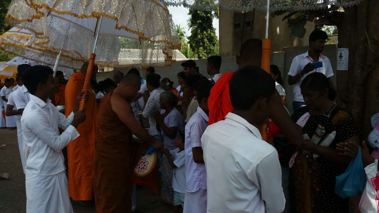 Thripitakabhivandana 2