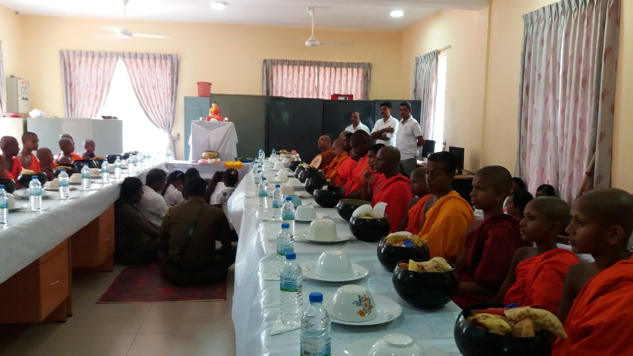 Thripitakabhivandana 2