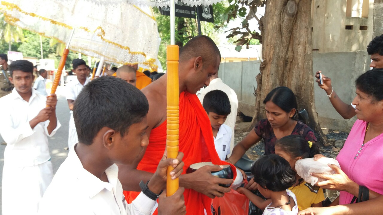 Thripitakabhivandana 2