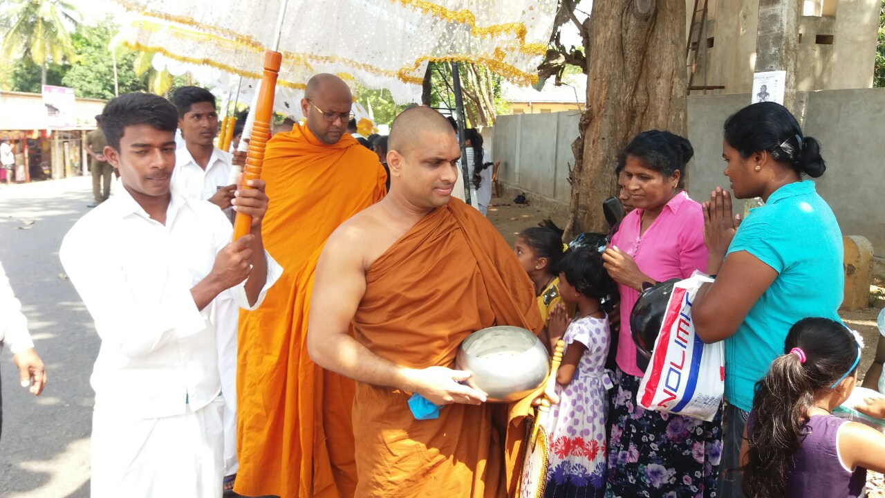 Thripitakabhivandana 2